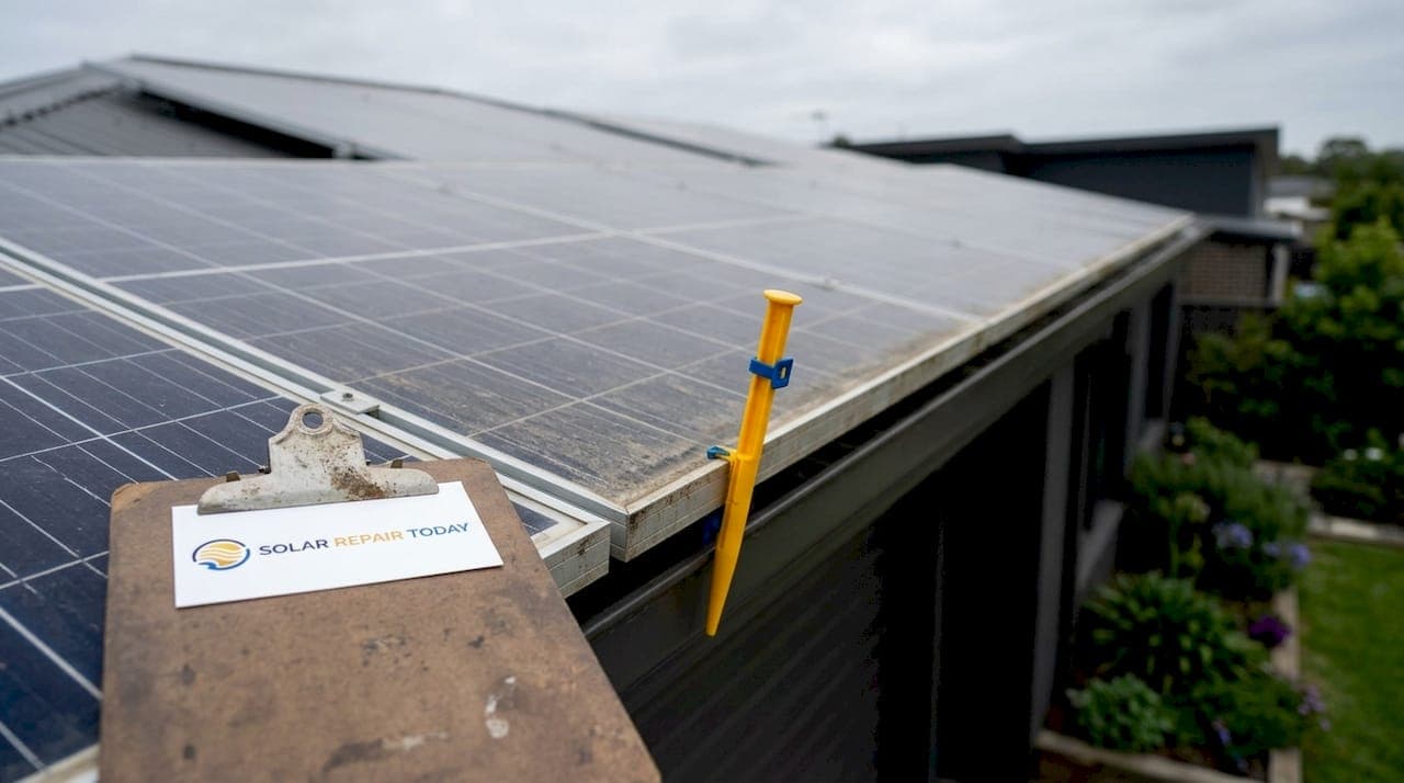 9 Signs Your Solar Panels Are Underperforming