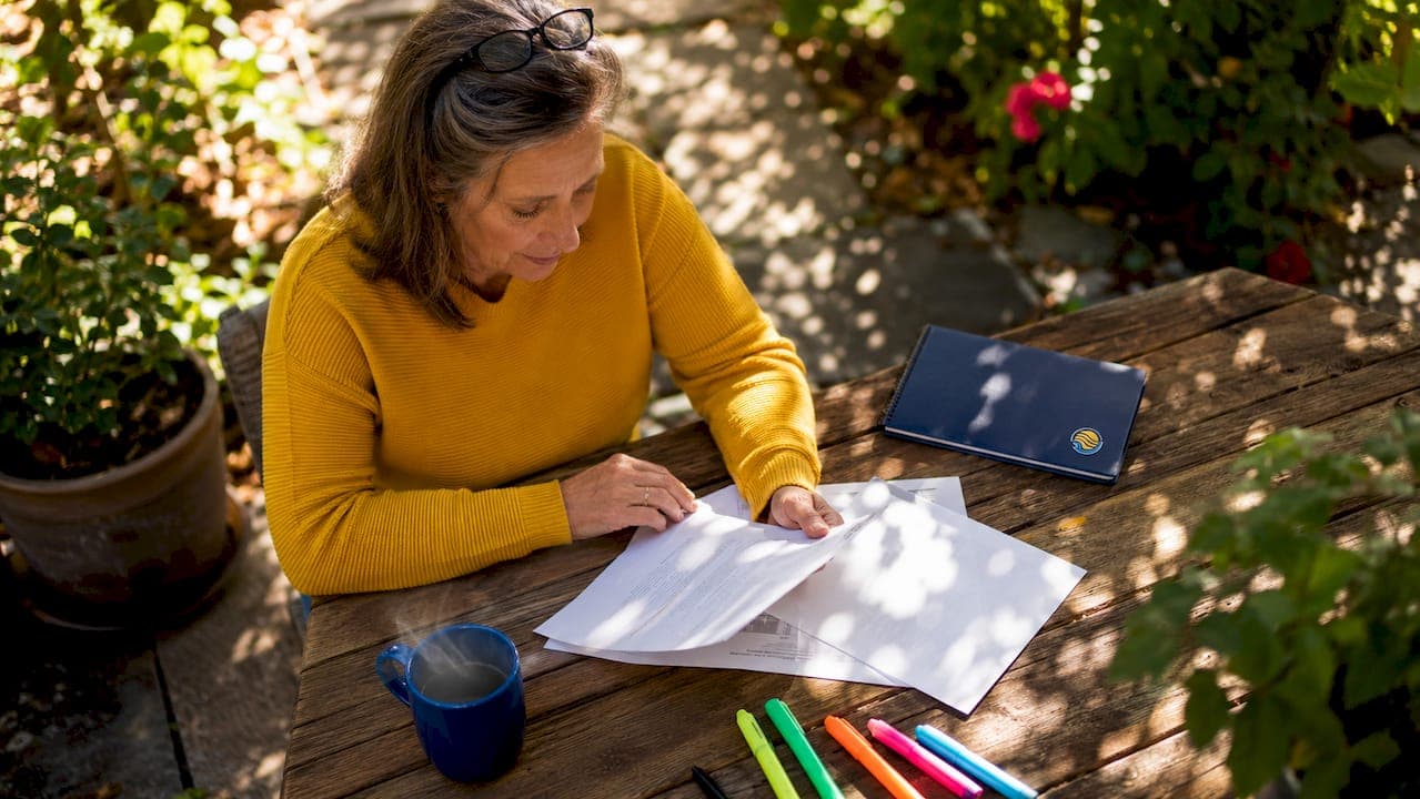 Solar Proposal Fine Print: What Homeowners Must Know